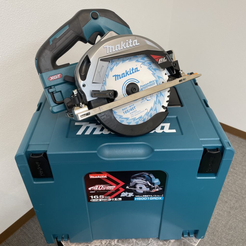 高松市で買取ったマキタ(MAKITA) 40Vmax 165mm充電式マルノコ HS001GRDX 中古電動工具