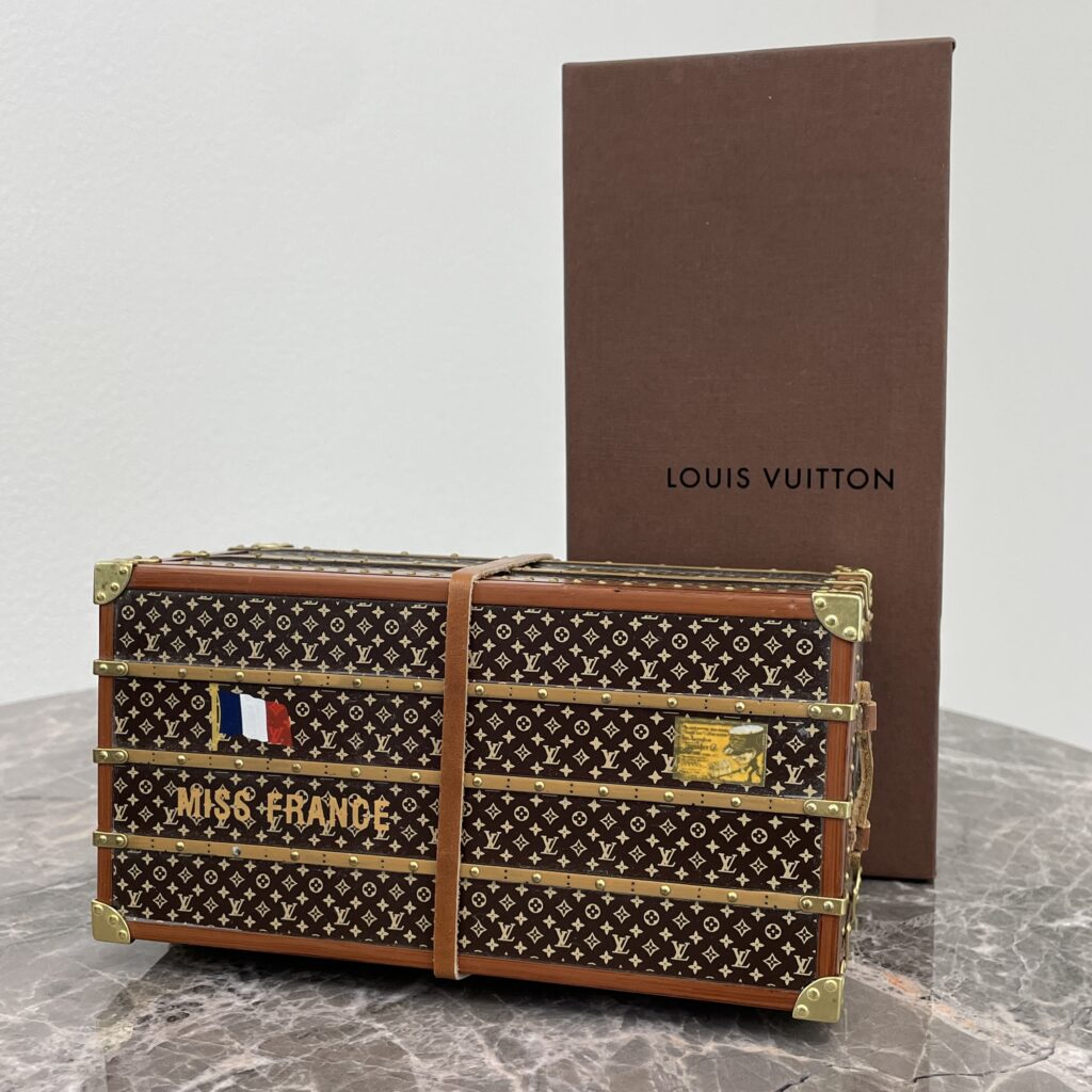 ルイヴィトン ミスフランス トランク ペーパーウェイト M99408 モノグラム ノベルティ 箱付き 買取 高松