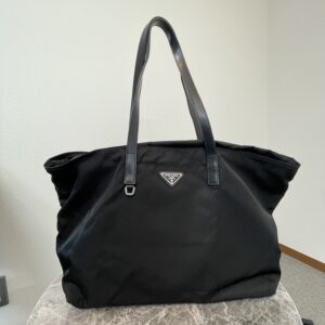プラダ ナイロン テスート トートバッグ 黒 PRADA 買取実績 高松