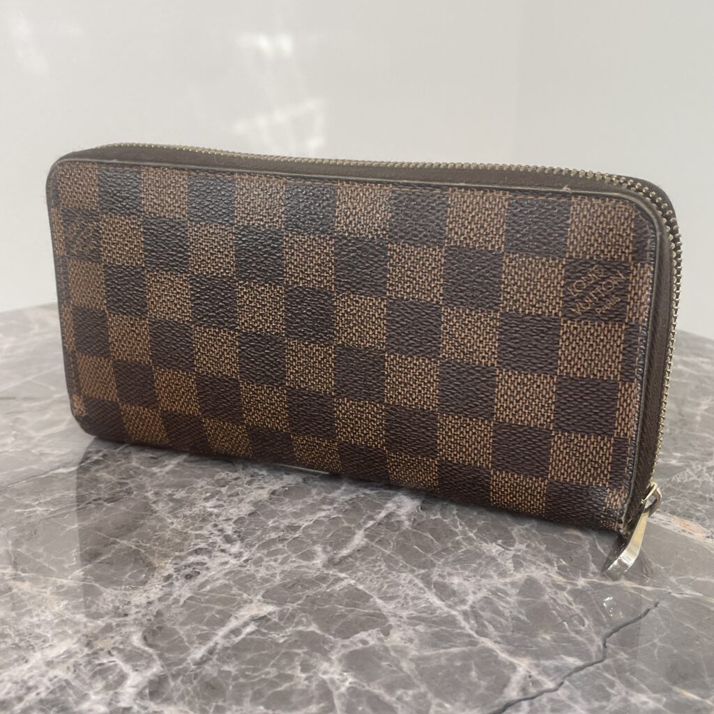 高松市のトレリバが高価買取したルイヴィトンのジッピーウォレット（ダミエ N60015）財布。
