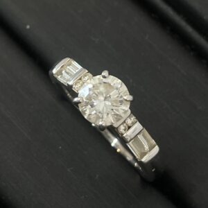 高松市のトレリバが高価買取したPT900のダイヤモンドリング。プラチナ相場高騰につきジュエリー買取を強化中。