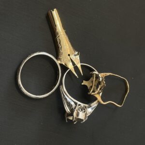 高松市で高価買取したK14金・プラチナの壊れたリング、金ペン先などのスクラップ貴金属まとめ