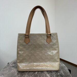 ルイヴィトン ヴェルニ ヒューストン M91340 色褪せ・雨染みありでも高価買取 香川県高松市