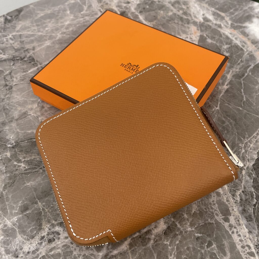 【高松市 エルメス買取】 アザップコンパクト シルクイン（未使用品）を高価買取しました。ブランド財布・常連様の査定強化中。