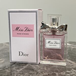 高松でミス ディオール ローズ＆ローズ（30ml）を高価買取！使いかけの香水やDiorコスメの査定なら。