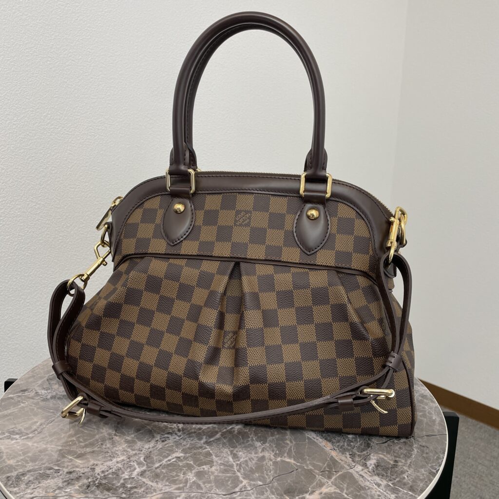 高松でルイヴィトン トレヴィPM N51997 ダミエを高価買取。金具擦れやBランクのヴィトンバッグも歓迎。