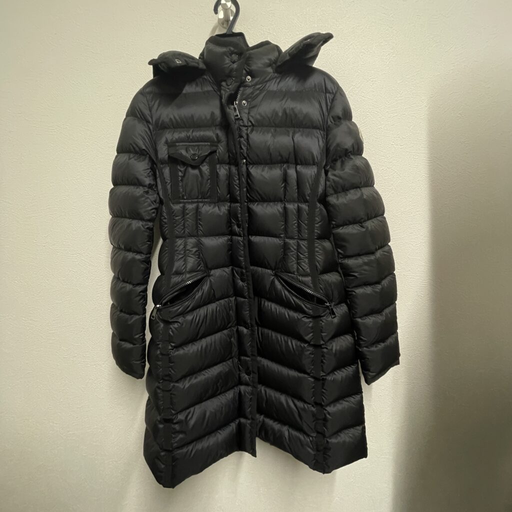 【高松市 モンクレール買取】 人気モデル HERMINE（エルミンヌ） ダウンコートの高価買取実績。中古アパレルも専門査定。