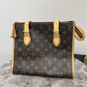 高松市でルイ・ヴィトン モノグラム ポパンクール・オ M40007を高価買取。廃盤ヴィトンの査定なら。