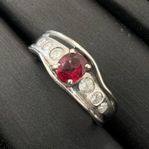 高松市でプラチナ（Pt900）ルビーダイヤモンドリングを高価買取。遺品整理のジュエリー査定なら。