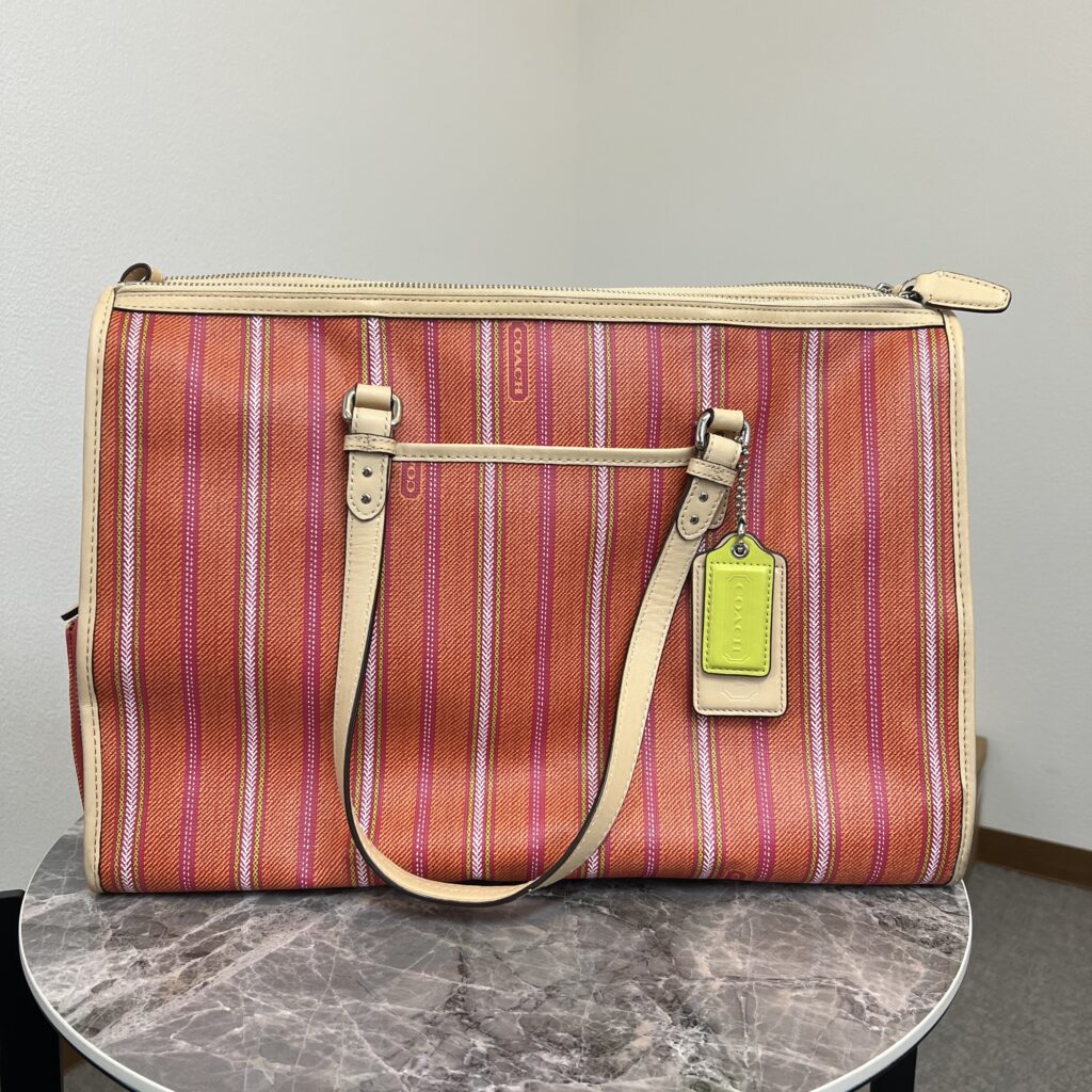 高松市でコーチ（COACH）のバッグを高価買取。店頭・出張査定受付中。