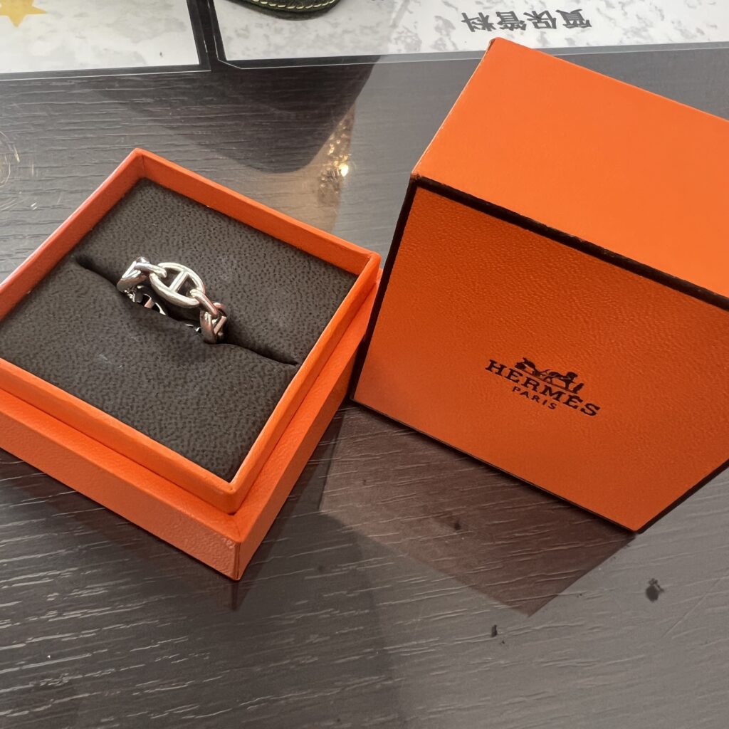 高松市でエルメス シェーヌダンクル リングを高価買取。アンシェネPMの査定なら。