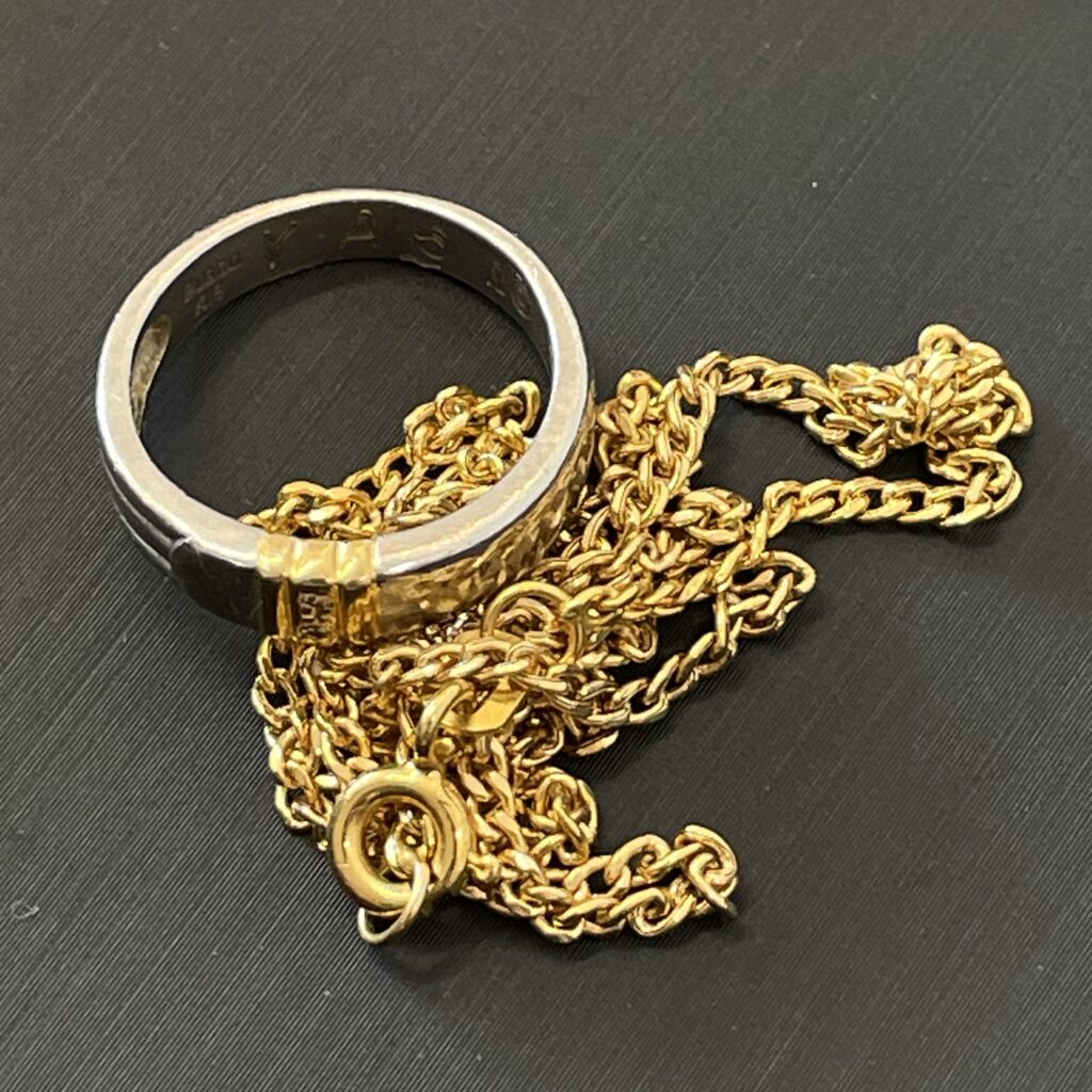 高松市で18金、プラチナ、ダイヤモンドの貴金属を高価買取。ジュエリー・地金査定。