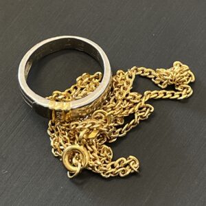 高松市で18金、プラチナ、ダイヤモンドの貴金属を高価買取。ジュエリー・地金査定。