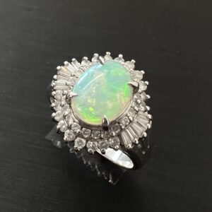 高松市でプラチナ・オパール・ダイヤモンドの指輪を高価買取。宝石ジュエリー査定。