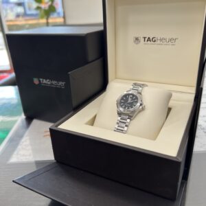 高松市でタグ・ホイヤー（TAG Heuer）のアクアレーサー・レディース時計を高価買取。