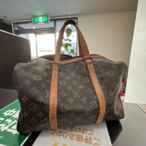 高松市のトレリバで買取したルイ・ヴィトンのモノグラム「サック・スープル35」ボストンバッグ。