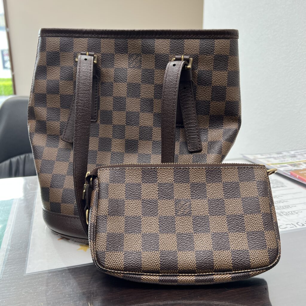 高松市のトレリバで買取したルイ・ヴィトン ダミエ マレ N42240 ポーチ付きの買取実績画像