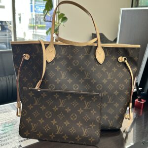 高松市のトレリバで買取したルイ・ヴィトンのネヴァーフルMM(M46975)。モノグラム・キャンバスのトートバッグ。未使用品の高価買取実績。