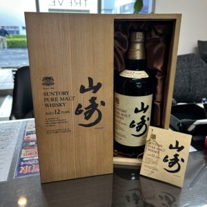 高松市のトレリバで買取したサントリー山崎12年ピュアモルト特級。木箱・冊子付きの希少なオールドボトル(管理番号2785)の査定実績。