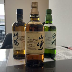 高松市のトレリバで買取したサントリー山崎12年、白州、ニッカ竹鶴のボトル3本の画像。