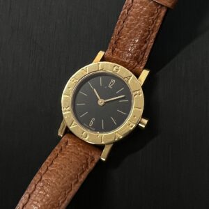 高松市のトレリバで買取したブルガリ（BVLGARI）の金無垢腕時計BB23GL。K18イエローゴールドのケースと黒文字盤。