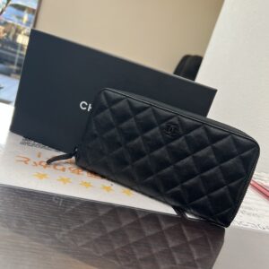 高松市のトレリバで買取したシャネルのラウンドファスナー長財布A50097。