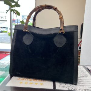 高松市のトレリバで買取したグッチ（GUCCI）バンブーラインのスエードハンドバッグ。