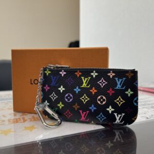 高松市のトレリバで買取したルイヴィトン×村上隆のマルチカラー・ポシェットクレ。