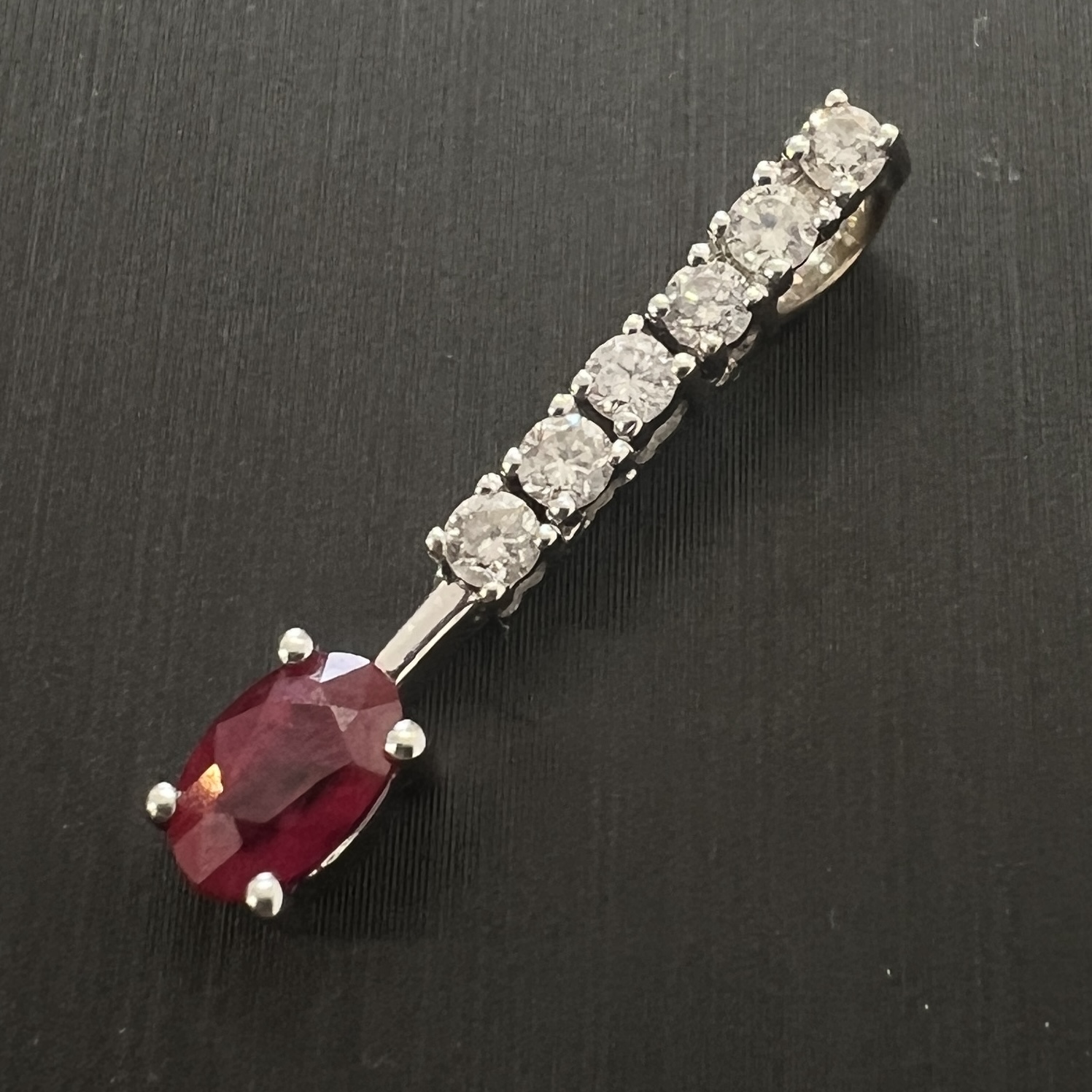 専用JE187★高級 ルビー1.2ct ダイヤ K18WG ヘッド 鑑別付 高松市で宝石買取｜K18WGルビーダイヤモンドトップ査定、県外からも