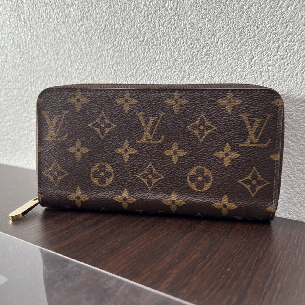 高松市のトレリバで買取したルイヴィトン モノグラム ジッピーウォレット長財布中古美品の画像