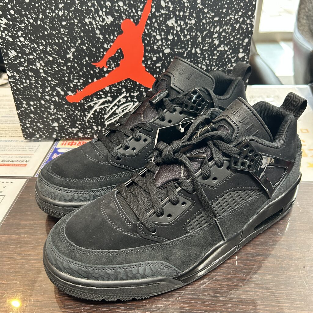 高松市のトレリバで買取したナイキ ジョーダン レガシー 312 ロー オールブラック 箱付きの画像