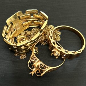 高松市のトレリバで買取したK18ブレスレットと石取れ指輪まとめの画像